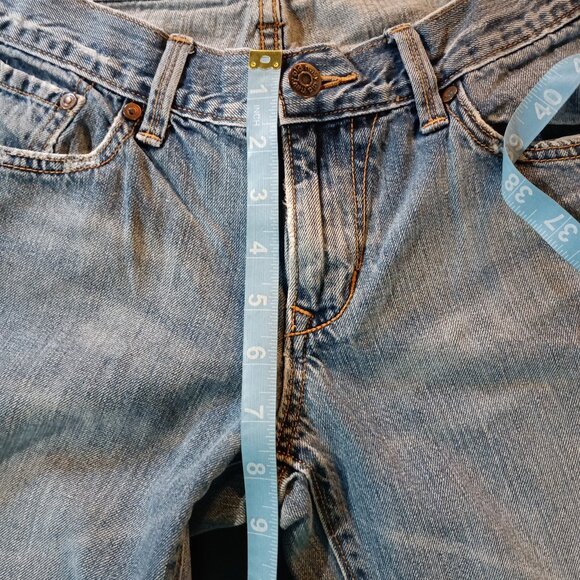 Old Navy Women's Straight Distressed Jeans Size 4 - Picture 8 of 10